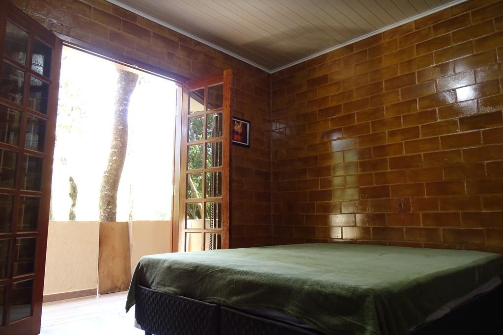 Refugio Melissa Apartment Campos do Jordao Ruang foto