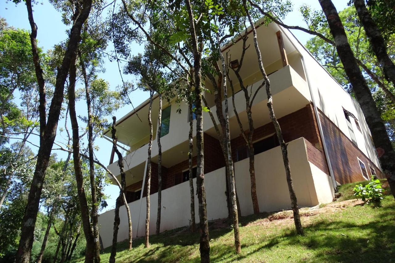 Refugio Melissa Apartment Campos do Jordao Ruang foto