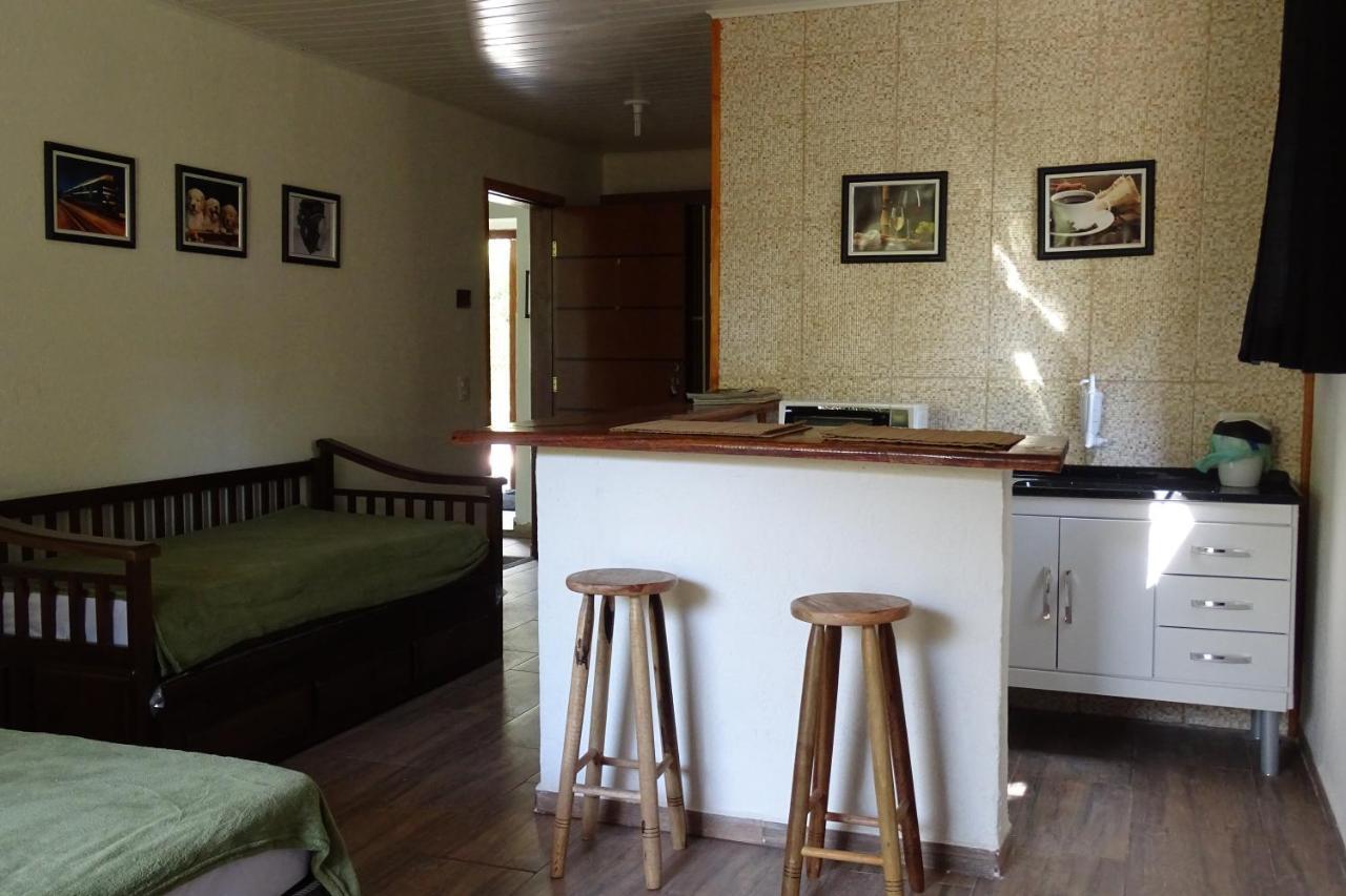 Refugio Melissa Apartment Campos do Jordao Ruang foto