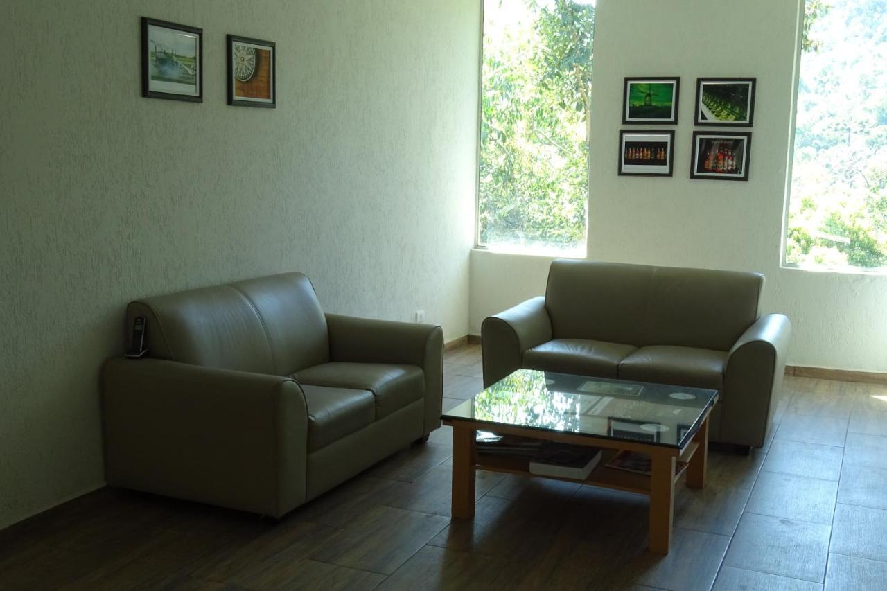 Refugio Melissa Apartment Campos do Jordao Ruang foto
