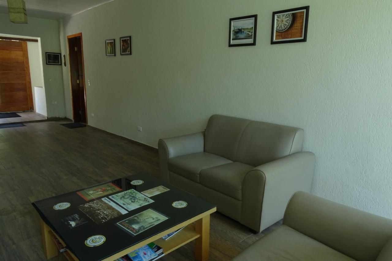 Refugio Melissa Apartment Campos do Jordao Ruang foto